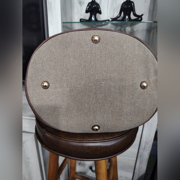 Michael Kors Kingsbury Hemp & Leather Tote 13"H *15" W just like new!! - Picture 4 of 7